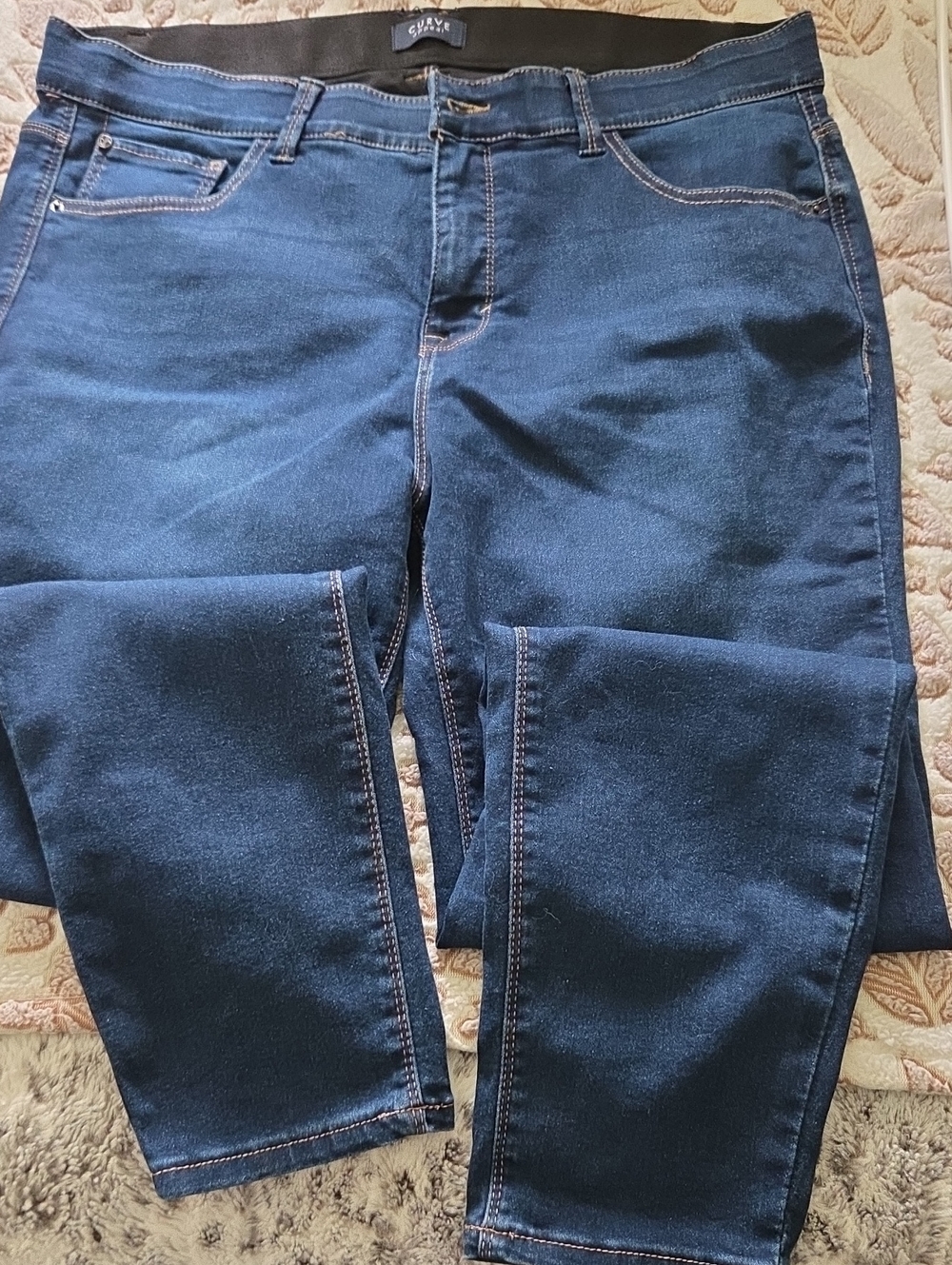 Straight Leg Women's Jeans in Dark Blue by CLAVEL